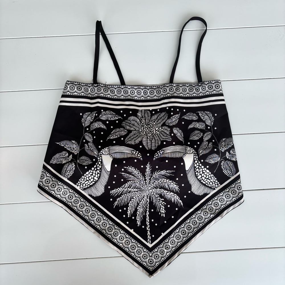 B&W Tropical Print Scarf Top